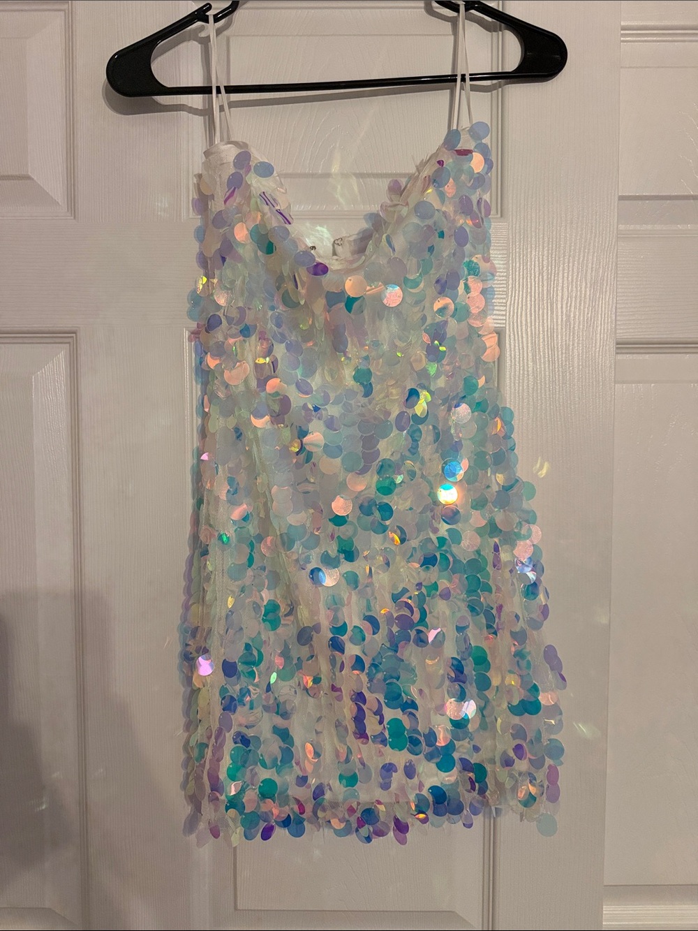 Women’s Iridescent Sequin Party Dress - White